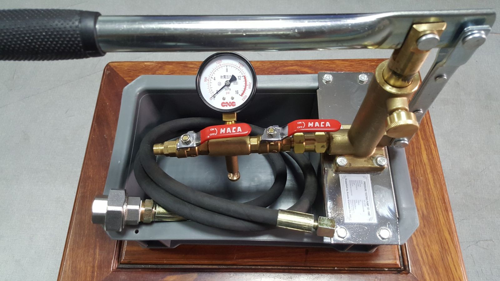 Thiết bị kiểm tra áp lực đường ống SD-100E (100bar)